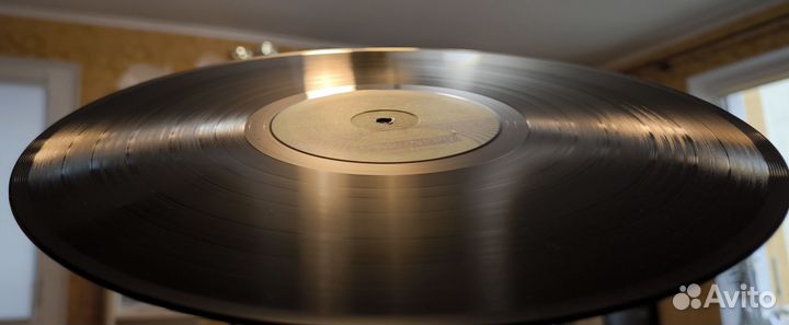 Виниловые пластинки Queen