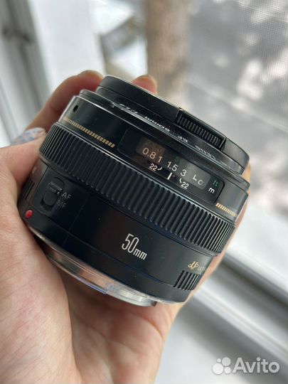 Объектив canon 50mm 1,4