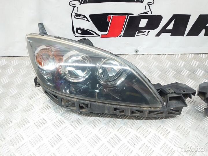 Фара Mazda 3 BK