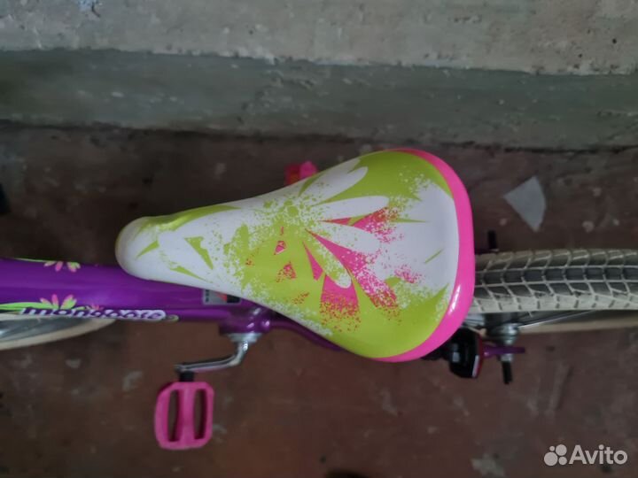 Велосипед для деаочки б/у, 16, mongoose