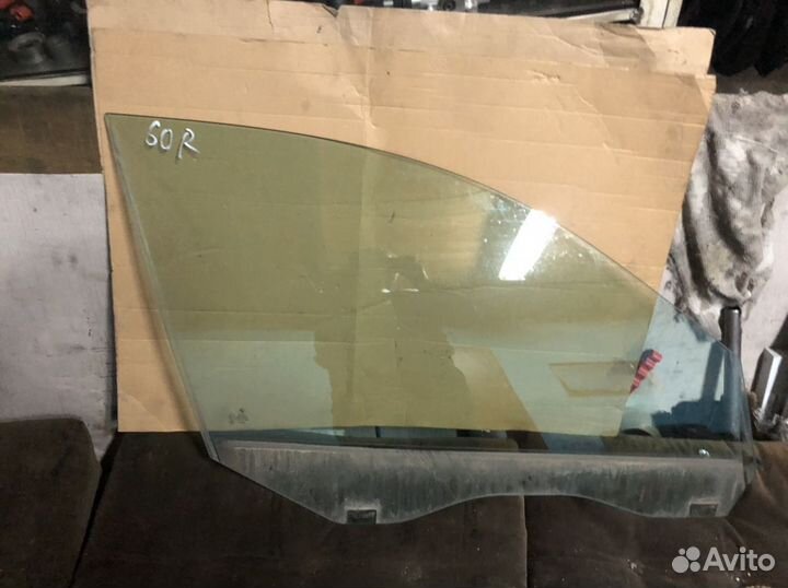 Стекло переднее правое бмв 5 е60