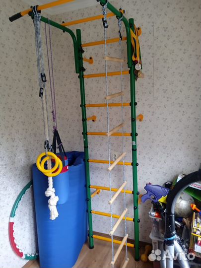 Детская шведская стенка