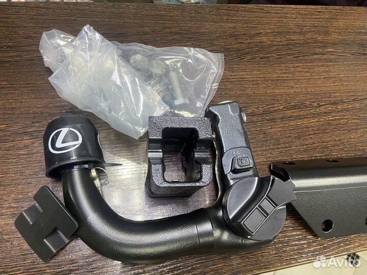 Фаркоп Lexus LX600/500 toyota Land Cruiser 300