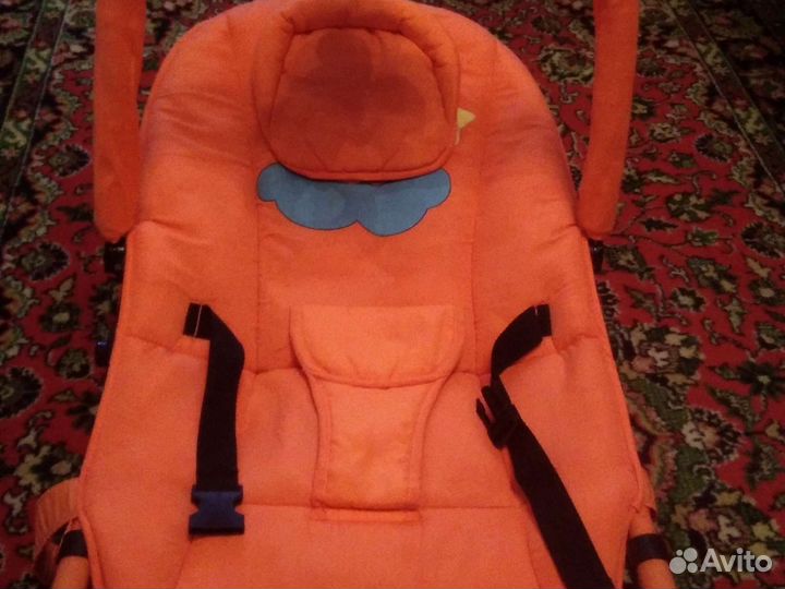 Шезлонг детский