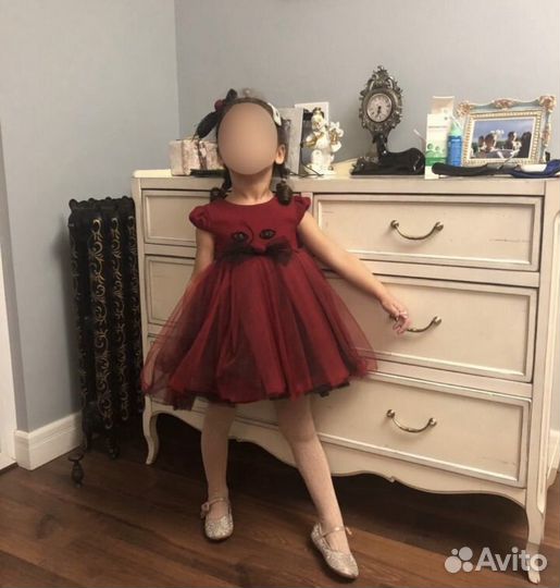 Платье нарядное