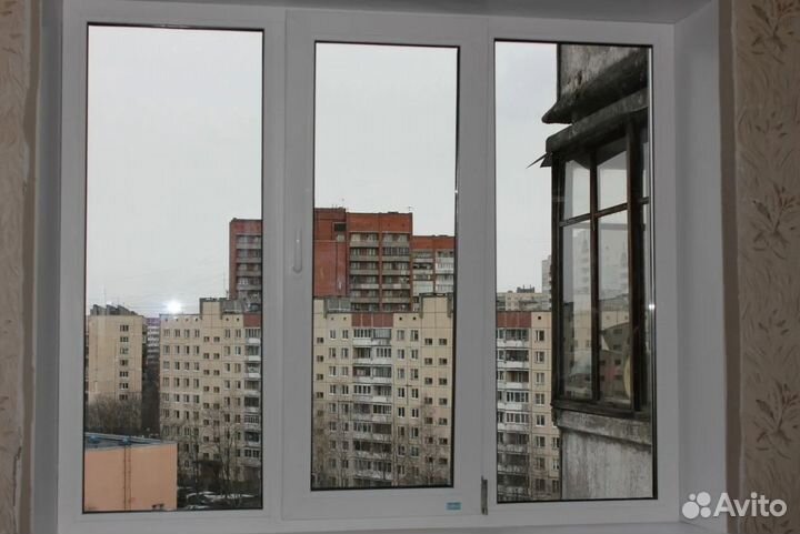 Окно пластиковое (Rehau)