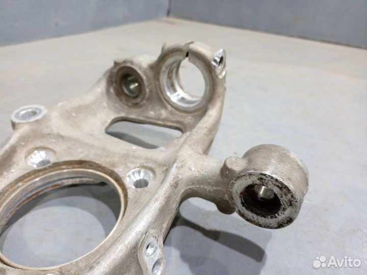 Кулак поворотный передний правый Audi A6 C8