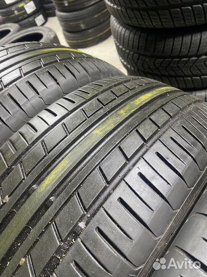 Yokohama BluEarth Ecos ES31 215/55 R16