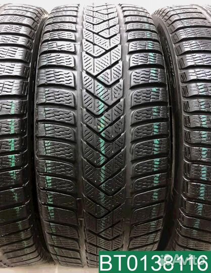 Pirelli Winter Sottozero 3 235/45 R19 95H