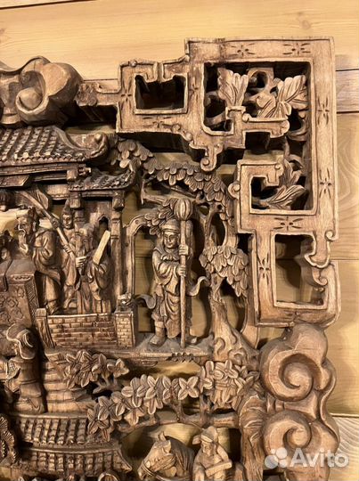 Резные картины из дерева