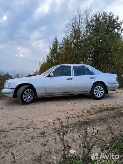 Mercedes-Benz E-класс 2 МТ, 1995, 300 000 км