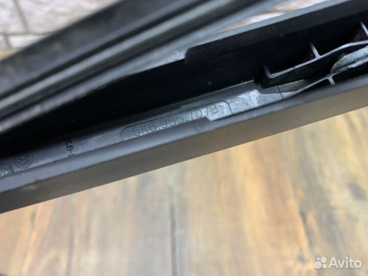 Volkswagen Golf 6 Поводок стеклоочистителя заднего