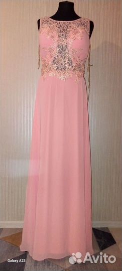 Вечернее платье в пол