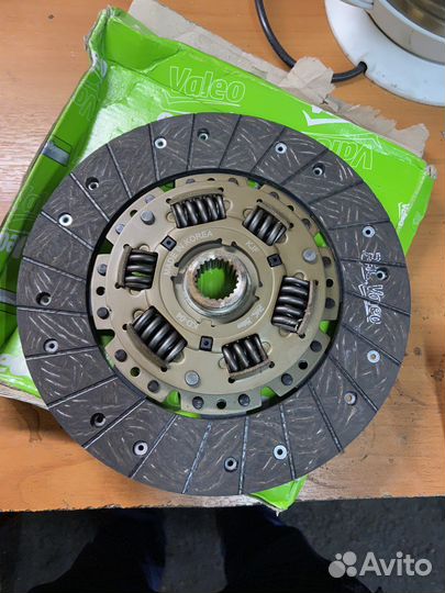 Новый диск сцепления Valeo Kia Sportage 1