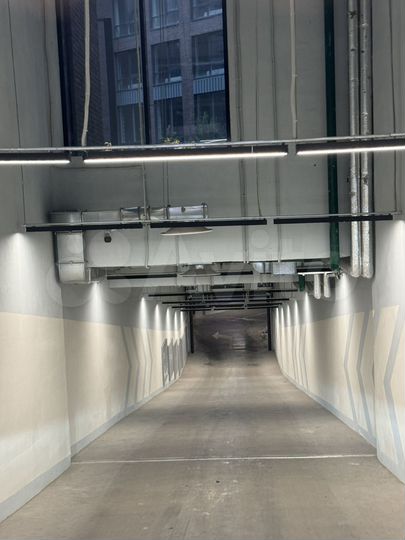 Машиноместо, 14 м²