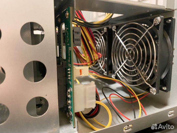 Корпус NAS 8xsata 3,5