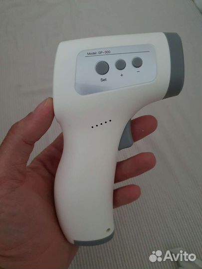 Бесконтактный термометр