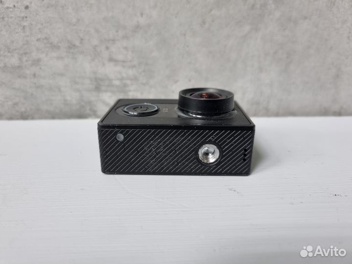 Экшн-камера YI Action Camera Basic Edition