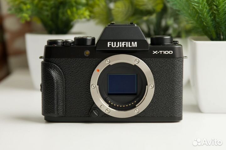 Fujifilm X-T100 (XT100) + Комплект