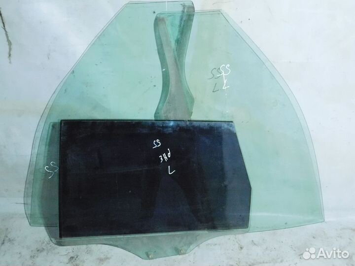 Стекло боковой двери мицубиси спейс стар