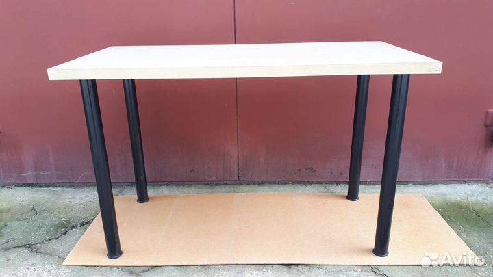 Стол IKEA amon