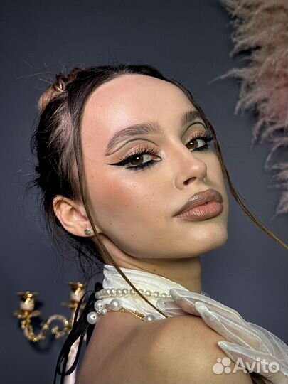 Макияж и прическа полный образ