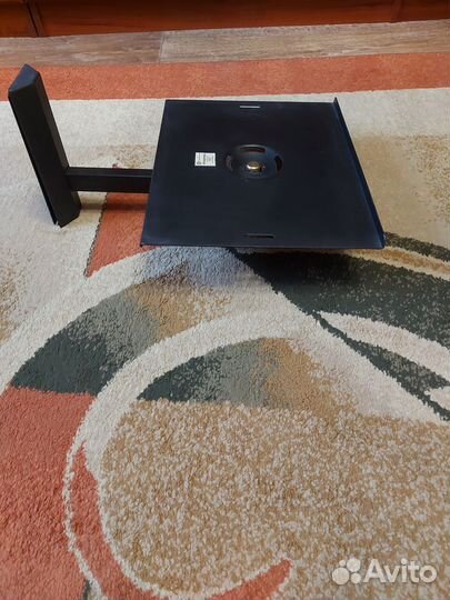 Кронштейн для телевизора на стену поворотный