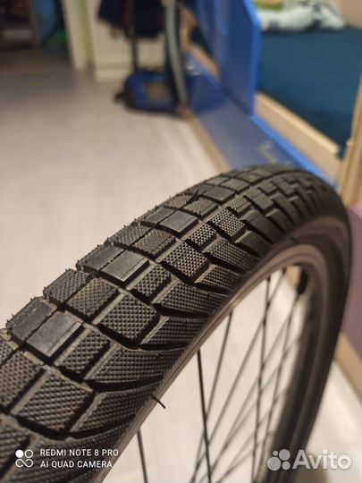 Колесо и Покрышка велосипедная 24
