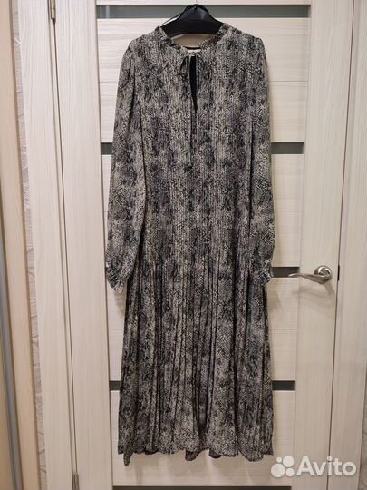Платье женское 46 размер
