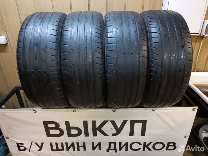 Dunlop SP Sport Maxx RT 235/55 R17