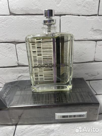 Escentric molecules 01