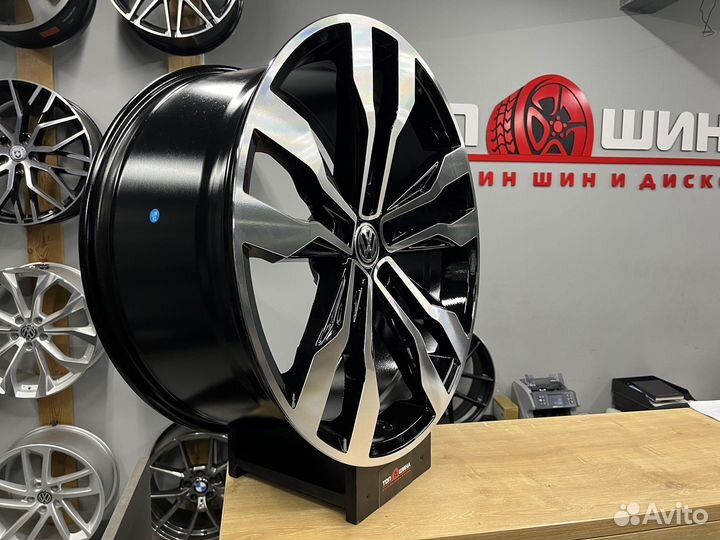 Диски R20 Suzuka на New Volkswagen Touareg