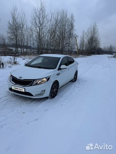 Kia Rio 1.6 AT, 2013, 193 000 км