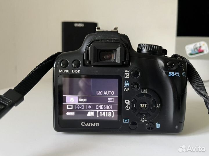 Зеркальный фотоаппарат canon 1000d