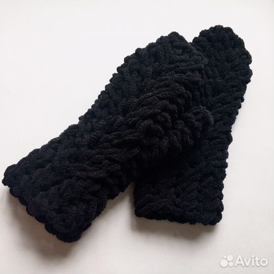 Варежки женские