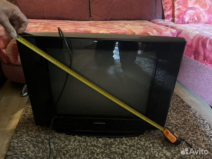 Телевизор samsung