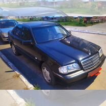 Mercedes-Benz C-класс 2.0 MT, 1998, 438 000 км, с пробегом, цена 350 000 руб.