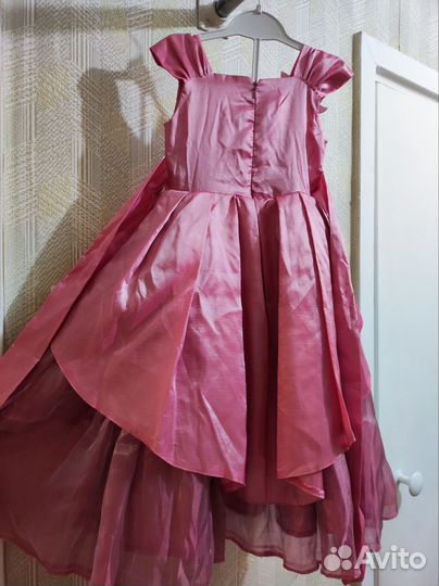 Нарядное платье для девочки 110 116