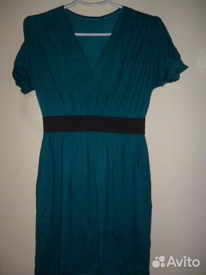 Продам платье новое р. 46