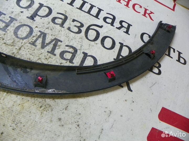 Накладка переднего крыла правого Kia Sportage