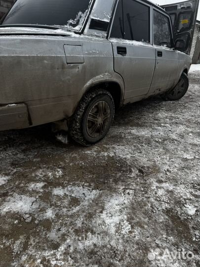 ВАЗ 2107 1.5 МТ, 2011, битый, 78 000 км