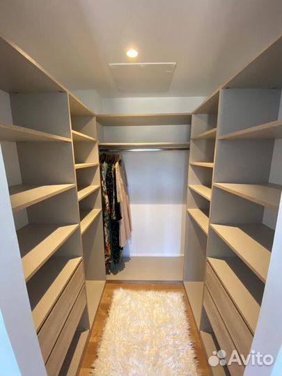 Шкаф гардеробный на заказ