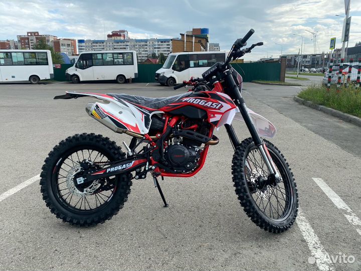 Мотоцикл кроссовый progasi super MAX 250
