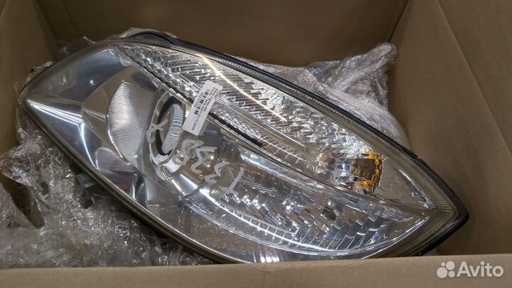 Фара (передняя) Skoda Fabia, 2008