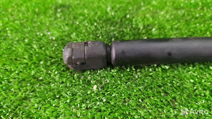 Амортизатор капота Audi A6 Allroad C6 AUK 2007