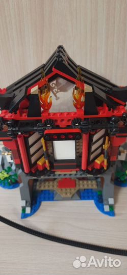 Lego Ninjаgo 70643 Храм Воскресенья (Кружитцу)