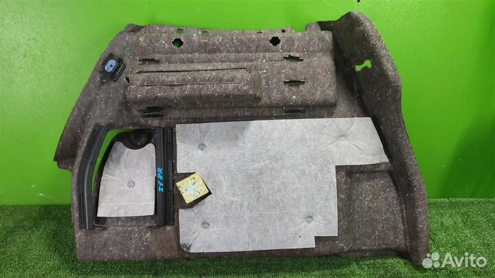 Обшивка багажника правая Opel Astra J 2010