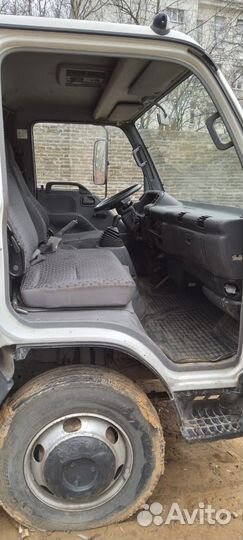 Isuzu Elf (N-series) с КМУ, 2011