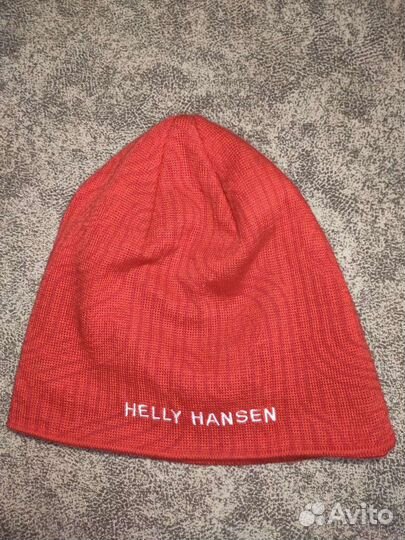 2 Шапки Helly Hansen и Patagonia оригинал