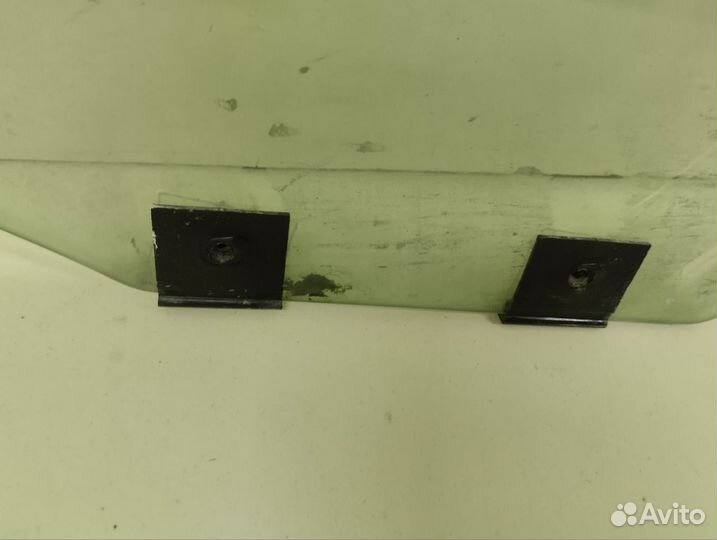 Стекло двери передней правой Renault Logan 2 2014